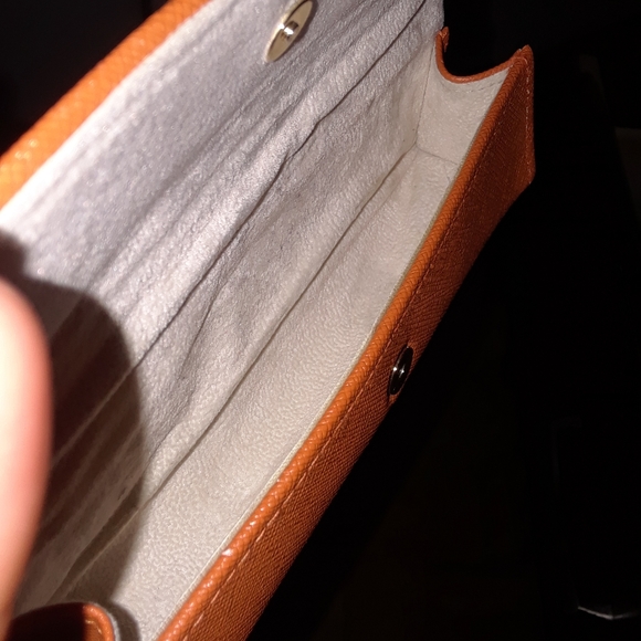 Tory Burch glasses case - Picture 2 of 7